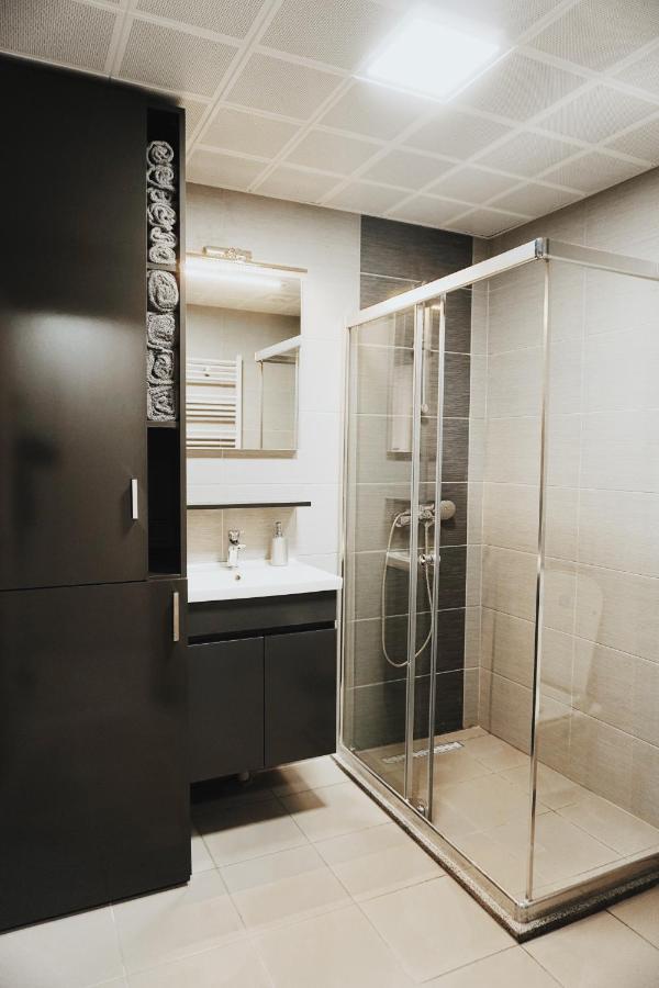 Merdz Spa & Fitness Sky Apartment Skopje Ngoại thất bức ảnh