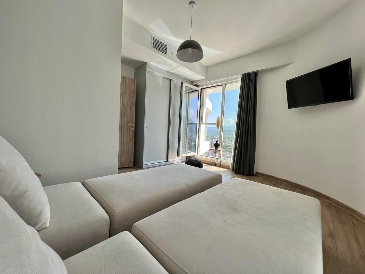Merdz Spa & Fitness Sky Apartment Skopje Ngoại thất bức ảnh